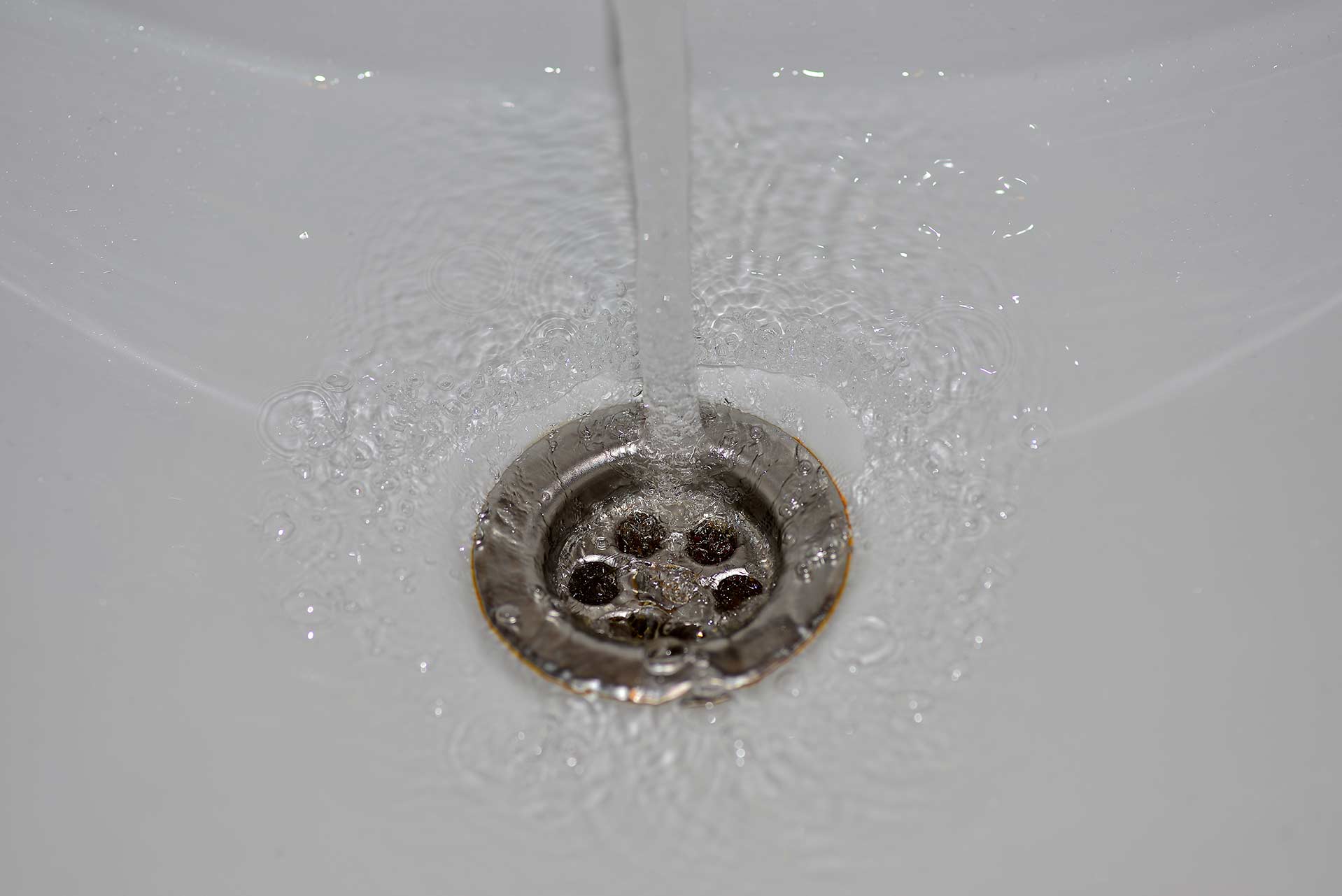 A2B Drains provides services to unblock blocked sinks and drains for properties in Minster.